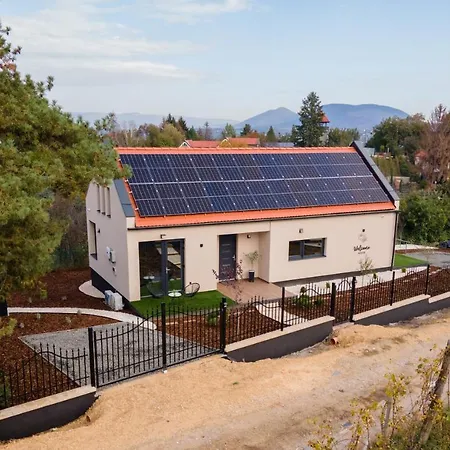 Welcome House Villa Eger