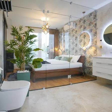 Welcome House * Έγκερ