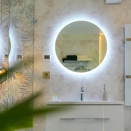 Welcome House Vila Eger