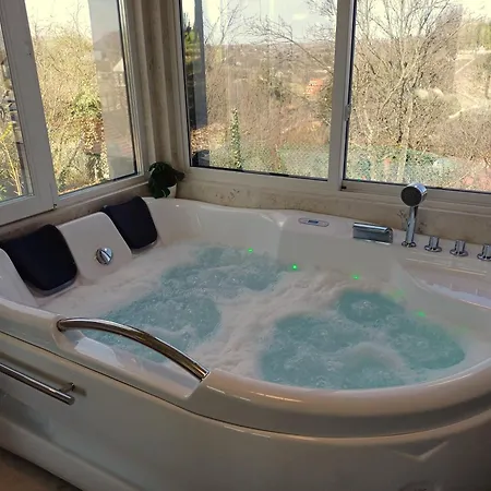 ヴィラ Welcome House