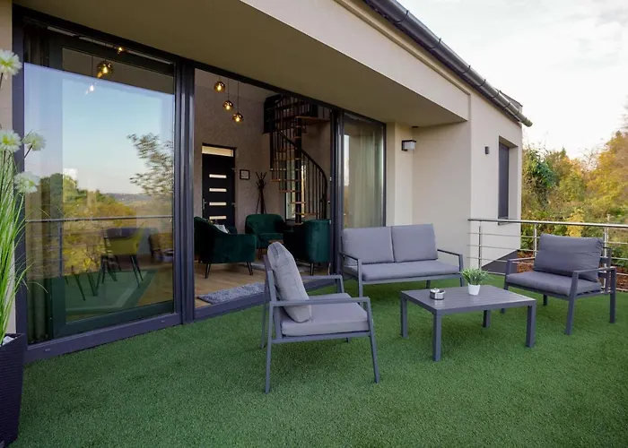 빌라 Welcome House 에게르